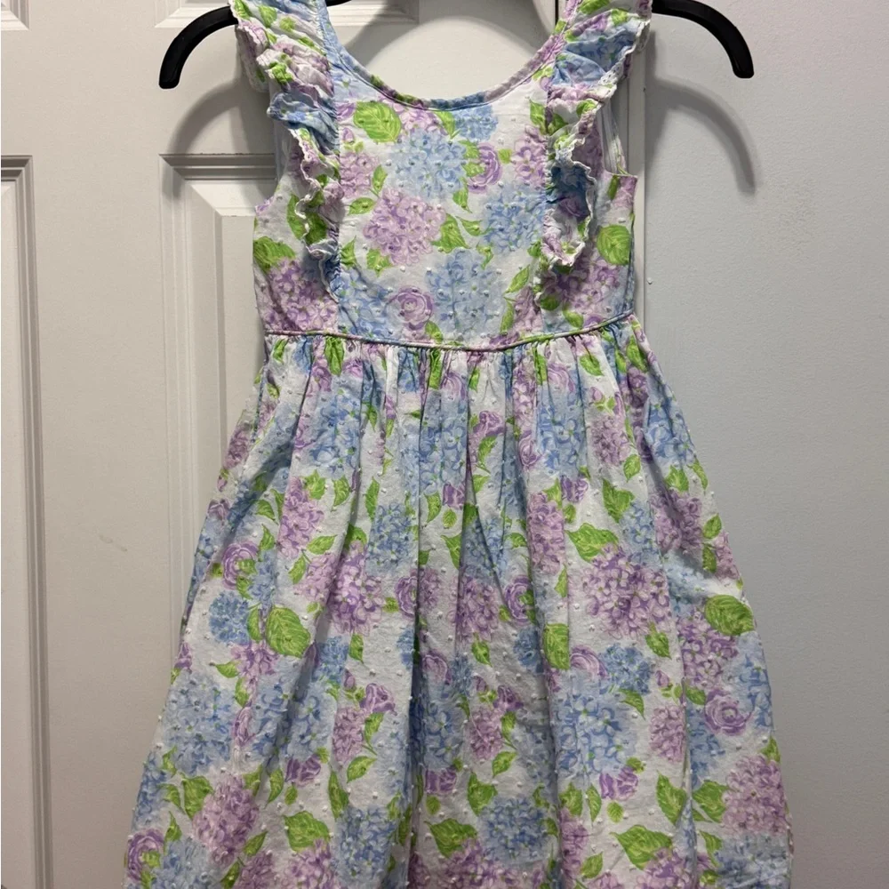 Tommy Bahama embrace effortless